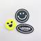 微笑の表面ゴム製 ポリ塩化ビニールは衣類の札のための注文のロゴの意気込ポリ塩化ビニール パッチを修繕する