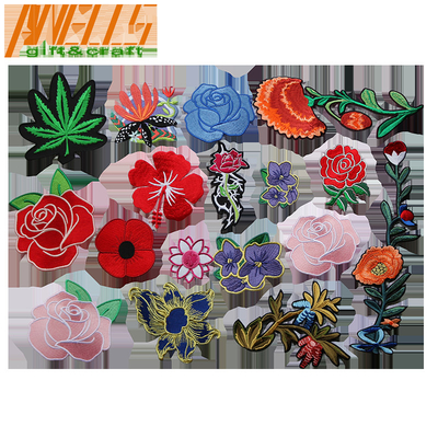 2 PCのヒマワリの刺繍パッチのあや織りの綿のパッチの花の刺繍の鉄