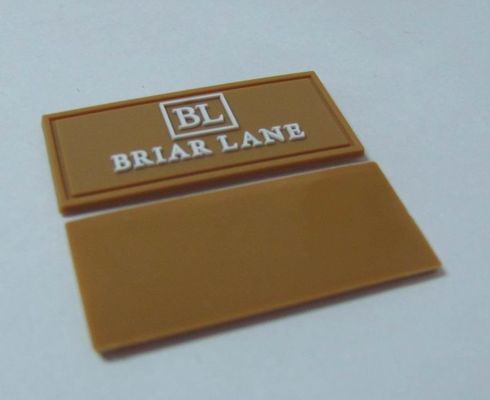 適用範囲が広い3D印刷物ゴム製 パッチの柔らかい意気込ポリ塩化ビニールのバッジ